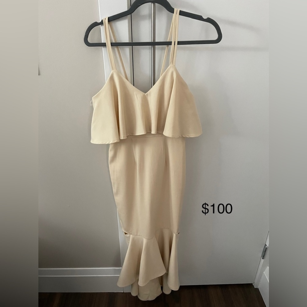 Kendi Boutique White Off-Shoulder Dress XS